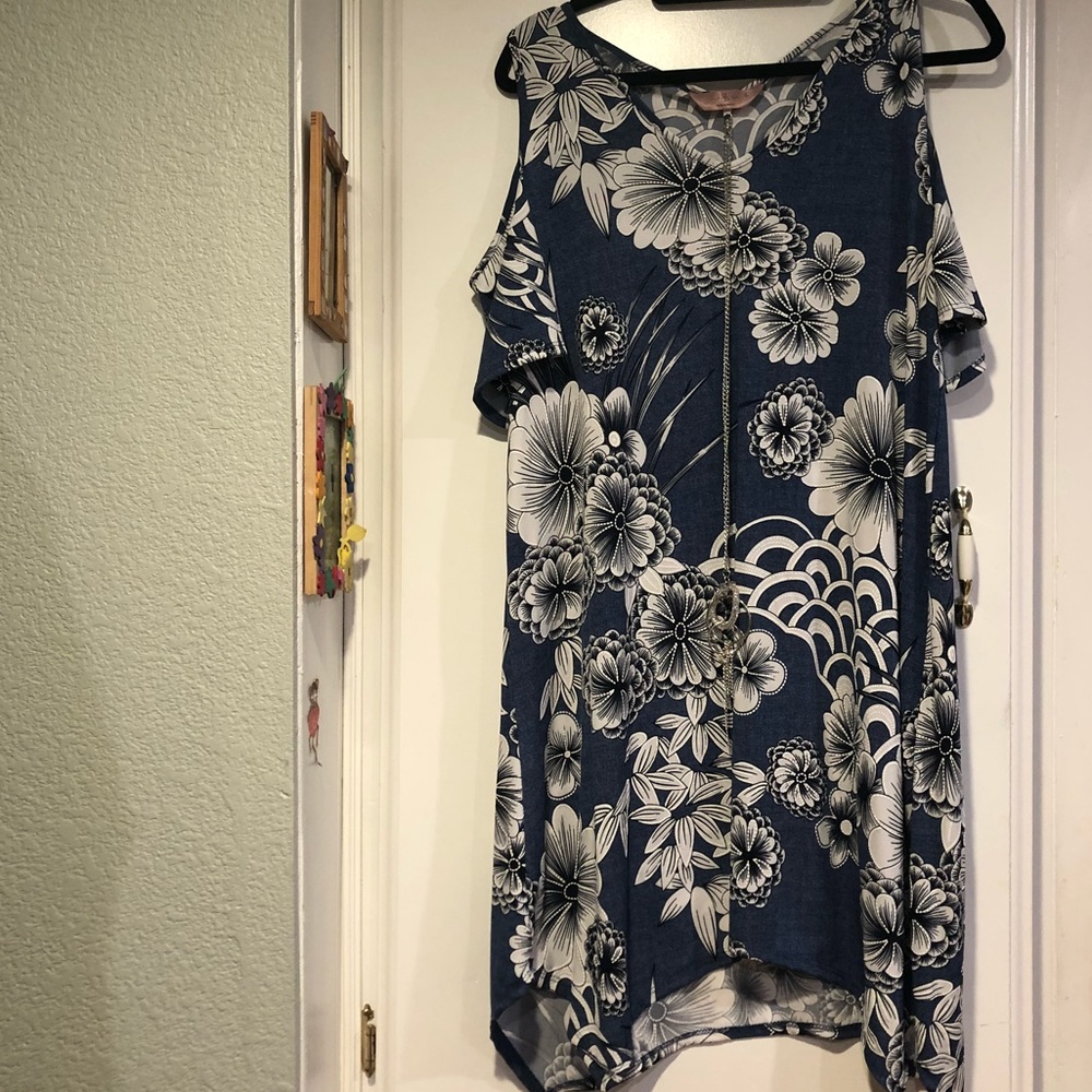 Flowered dress